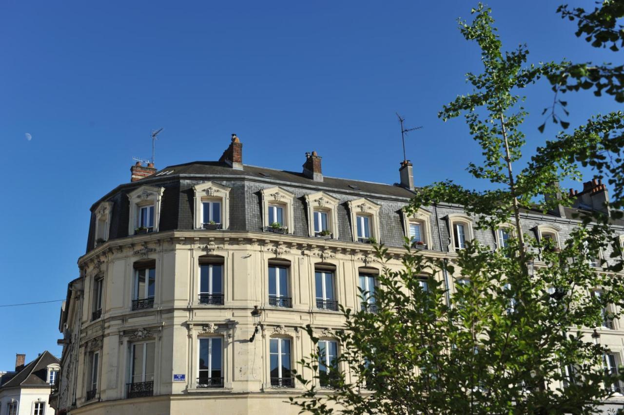 L'Appart Gite De Charme Compiègne Esterno foto